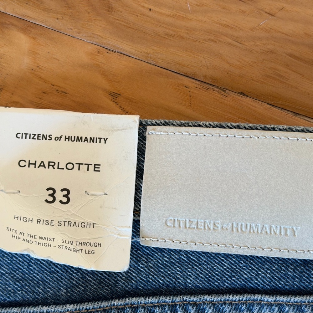 Classic Blue Women's Jeans - Picture 5 of 9